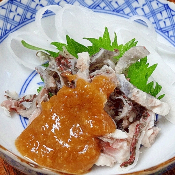 捨てたらアカン☆　「鯛皮の湯引き酢味噌和え」